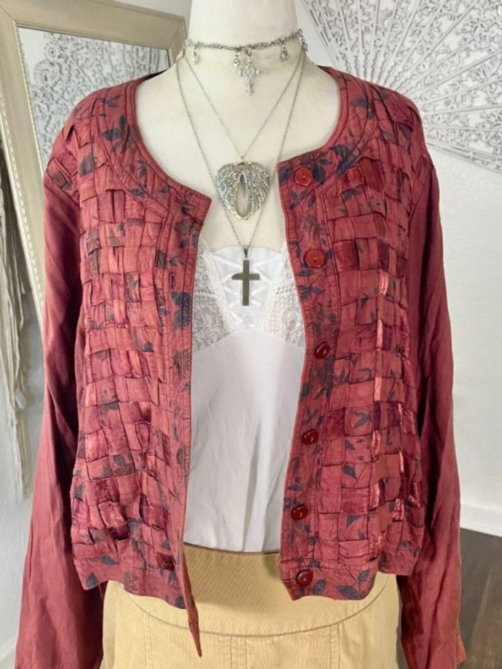 Vintage Cropped Cardigan Burgundy Textured Woven Front Button Sweater M